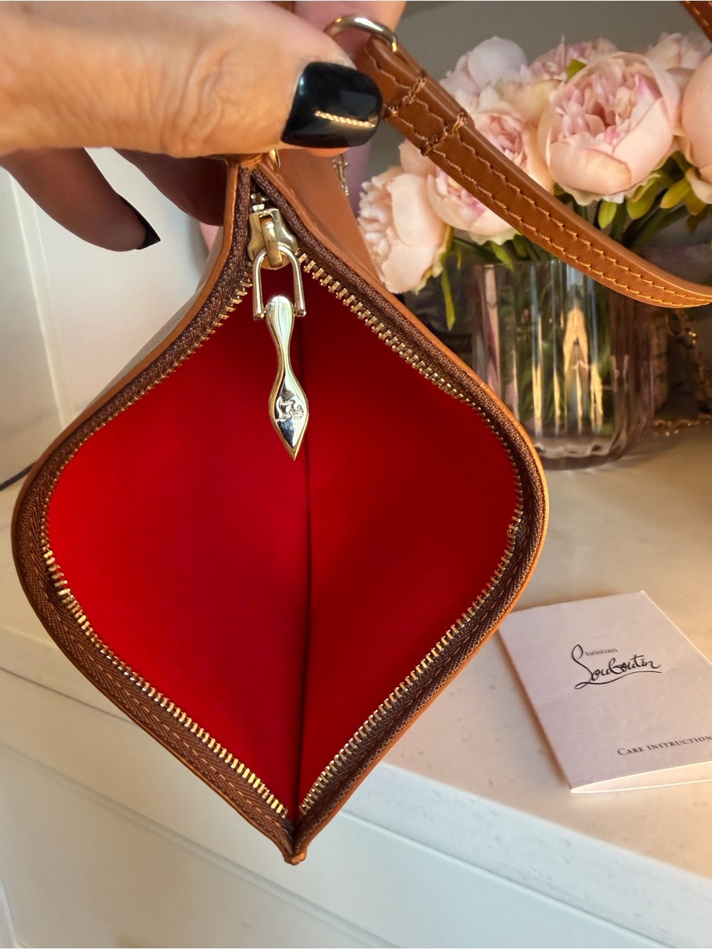 Christian Louboutin New Bettina Small Pouch Wristlet Brown Leather silver HW - Picture 13 of 13
